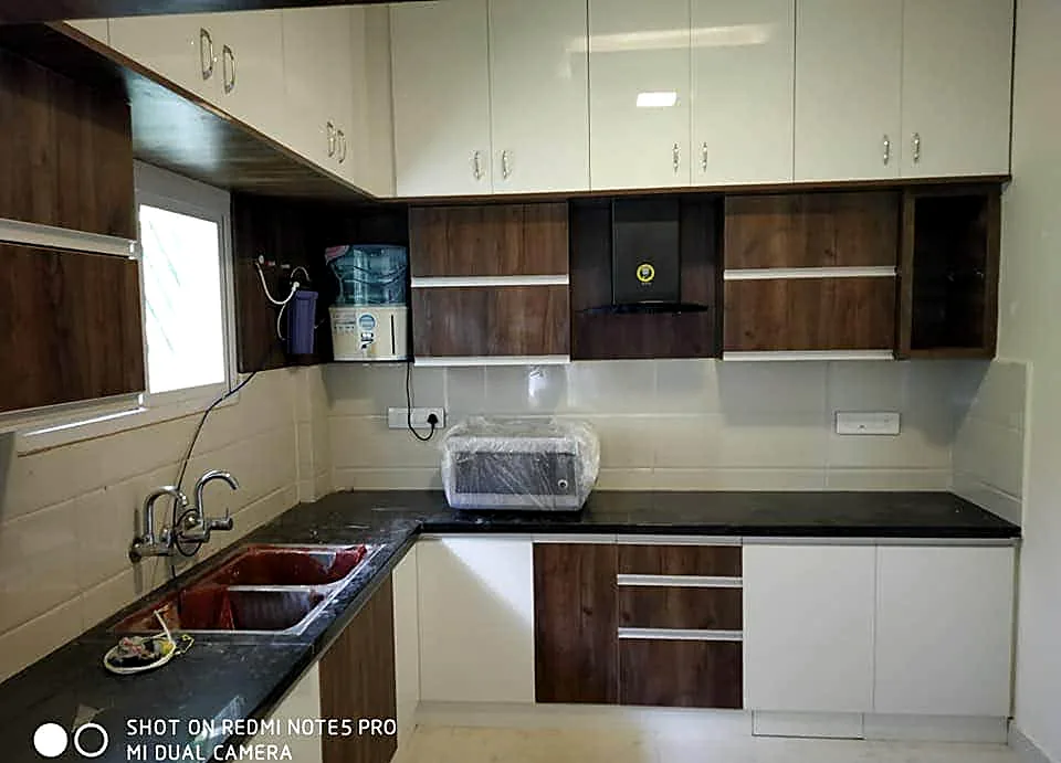 Two-Tone L-Kitchen
