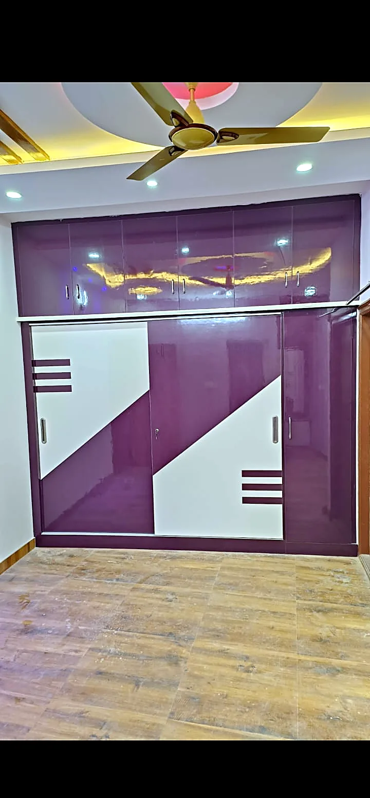 Aubergine Gloss Wardrobe